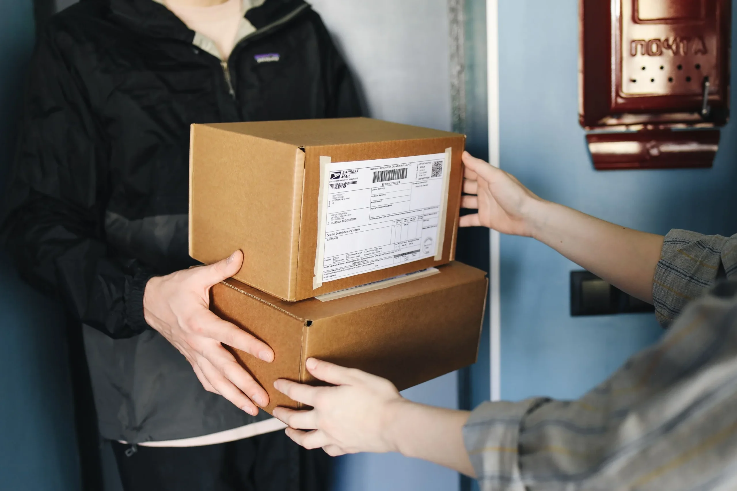 TNET courier and parcel delivery services